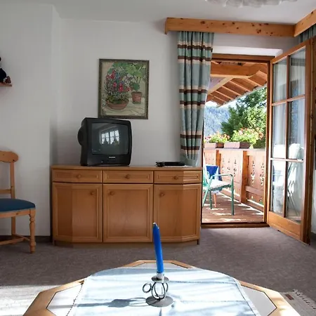 Manuela & Haus Michael